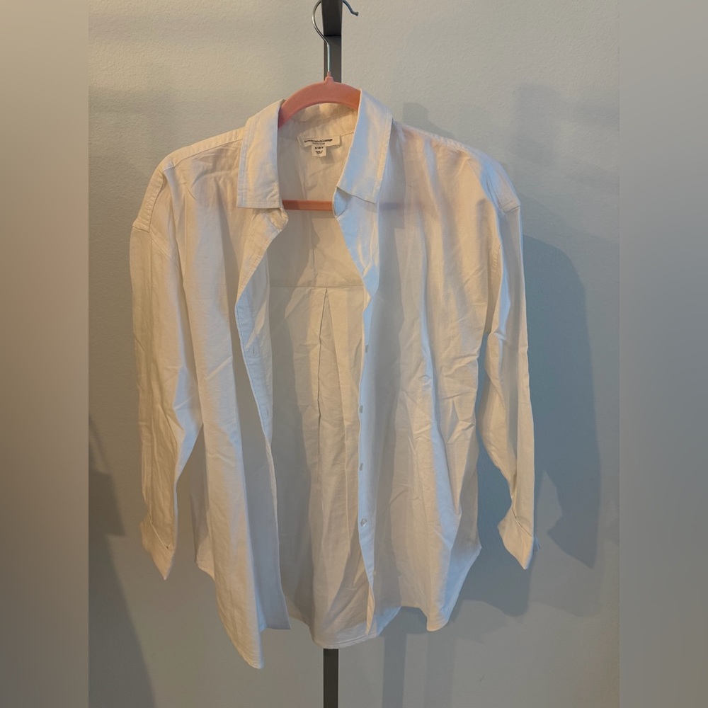 beachlunchlounge Men's White Long-Sleeve Button-Up Shirt
